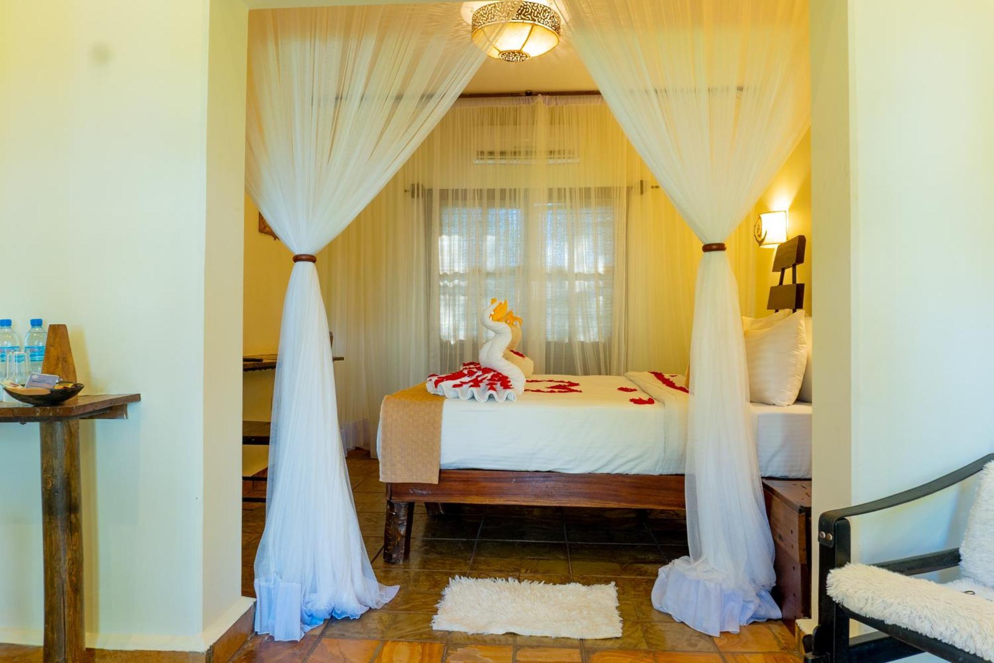 Weru Weru River Lodge Μόσι Εξωτερικό φωτογραφία